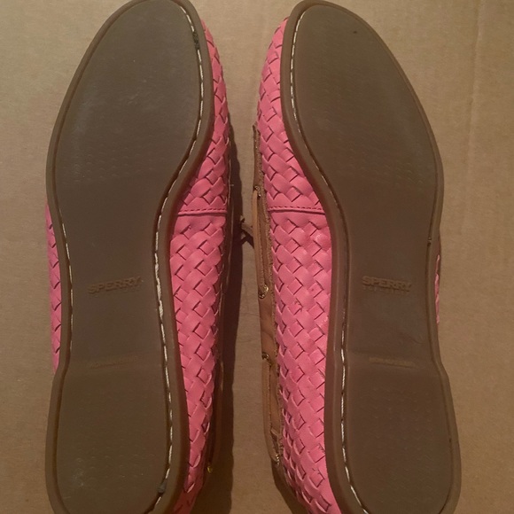 Pink sperry top sliders - Picture 3 of 4